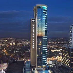 5* 호텔 Wyndham Grand Levent & Conference Center